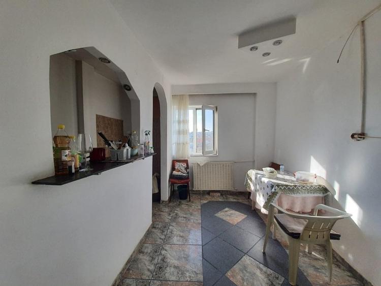 DACIA-Farmacris Apartament cu 2 camere 2 balcoane - 2