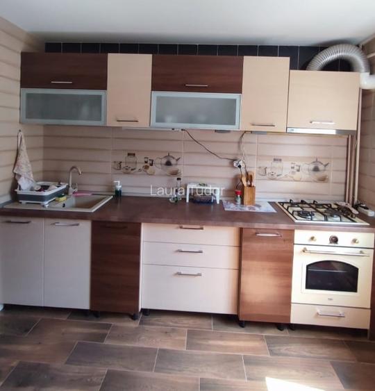 Apartament luminos de 2 camere Apartament luminos de 2 camere