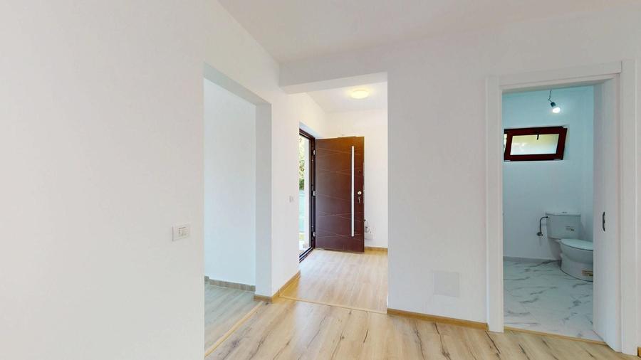 Casa Duplex cu 3 dorm.+ Dressing + Panouri Solare! Cu 2 intrari! - 3