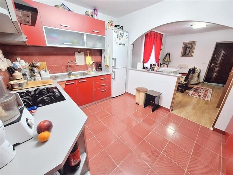 Casa moderna P+1 in Magura, 7 dormitoare, teren 421 mp, posibilitate 2 locuinte, - 39