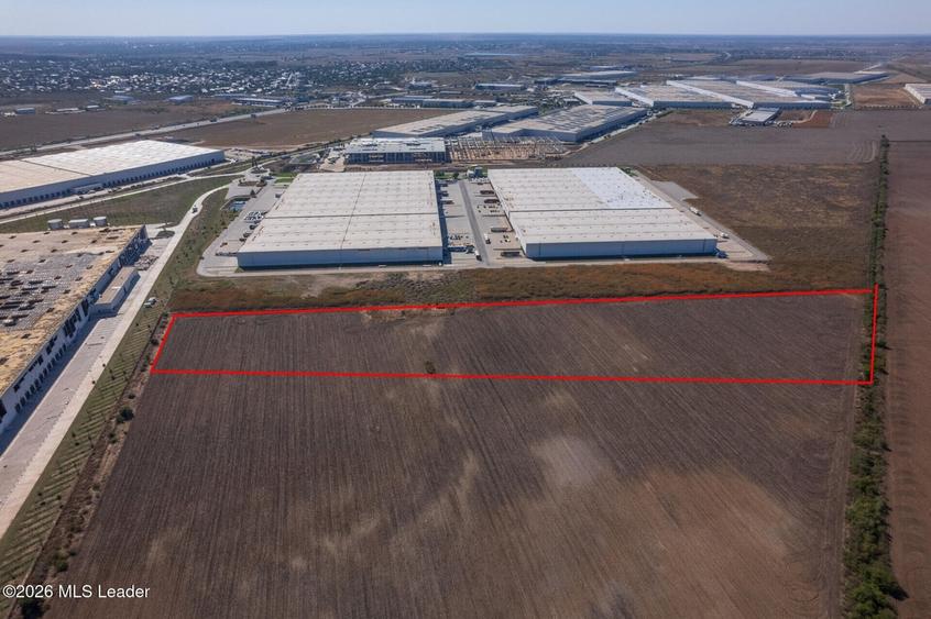 Joita, teren industrial de vanzare, Autostrada A1 Bucuresti-Pitesti, km 23 - 11