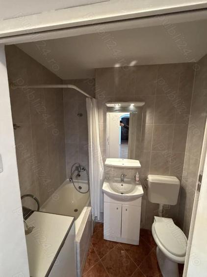 Vand apartament 2 camere semidecomandat Ultracentral, etaj 4 4, complet renovat - 4