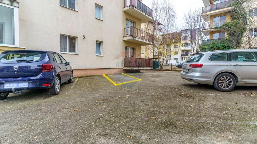 Apartament 2 camere, balcon 7 mp, parcare,  Comision 0% - 12