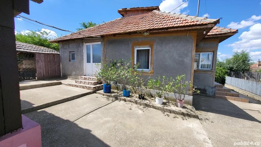 Casa+teren 9700mp - 3