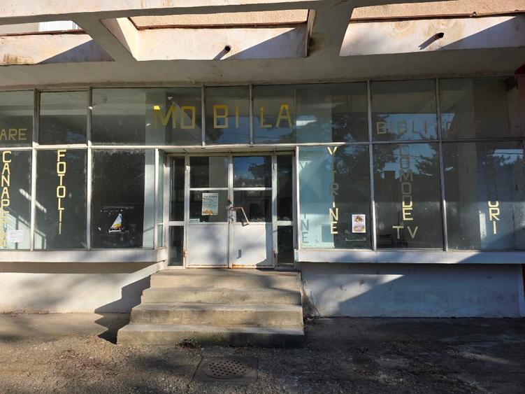 Inchiriez Spatiu Comercial in Bumbești-Jiu, str Parangului - 8