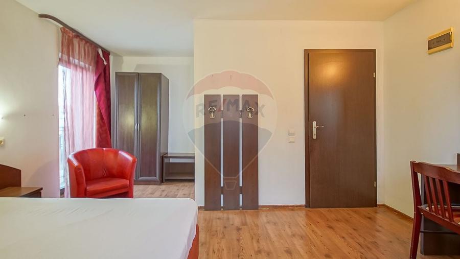 Casa / Vila cu 12 camere de vanzare in zona Astra - 4