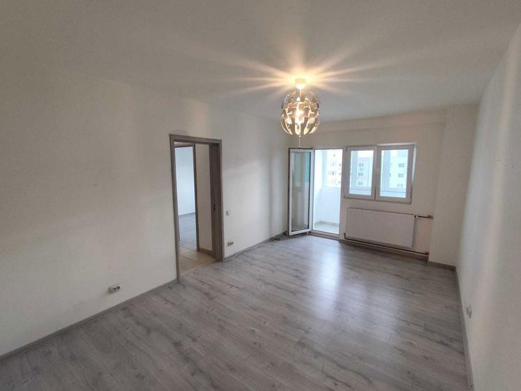 Vand apartament 2 camere decomandat Campia Libertatii - 1