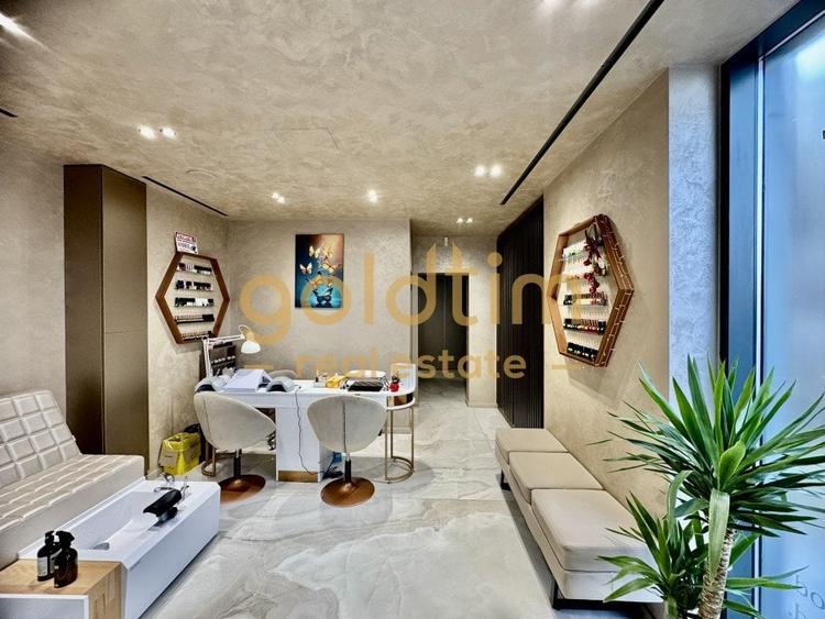 SPATIU VITRINA/ PRETABIL SALON INFRUMUSETARE - 28