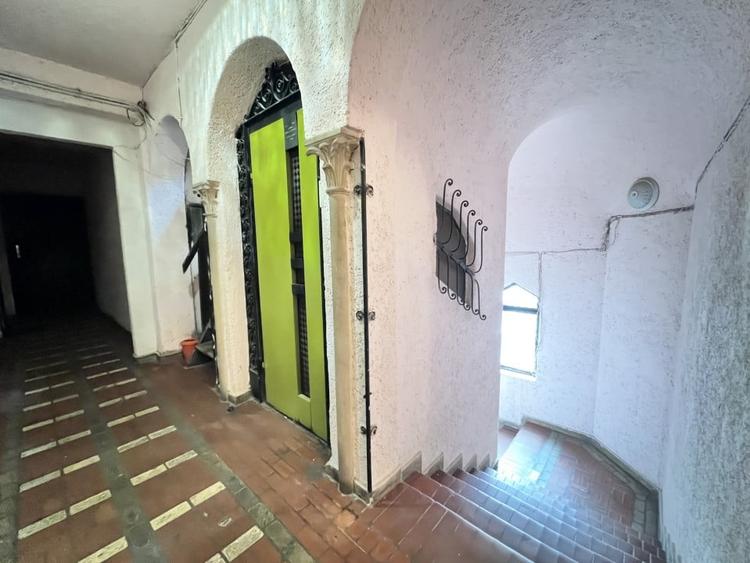 Unicat în Blocul Florentin: 3 camere, 2 băi, renovat integral cu designer - 20
