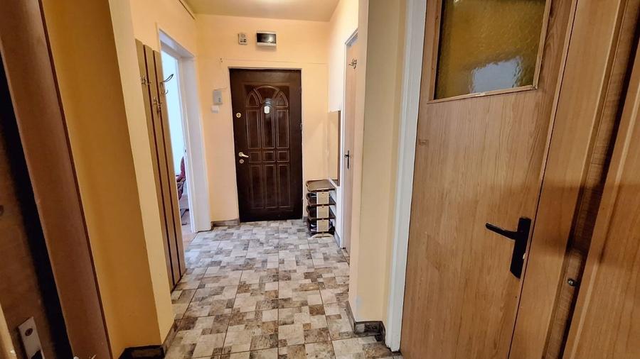 Apartament cu 3 camere de inchiriat in zona Titan Parc - 10