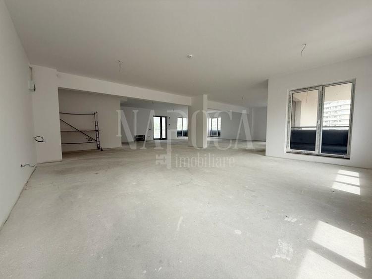 Spatiu comercial de vanzare in Floresti - 1