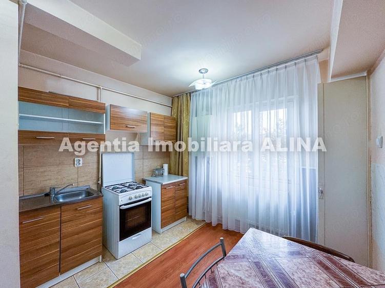 Ap. 3 camere in Mun. Deva, Jud. HD, zona Astoria, Str. Mihai Eminescu, 63 mp, etaj 3. - 5