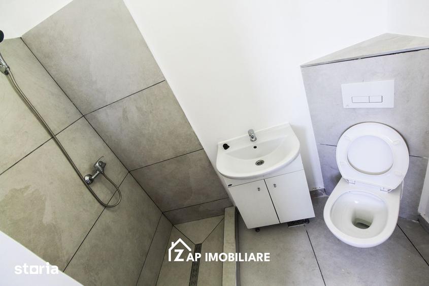 Apartament cu 5 camere decomandat în Libertății