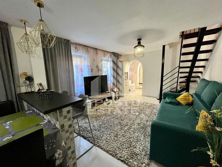 Casa la curte comuna, 4 camere, centrala proprie, complet renovata - 2