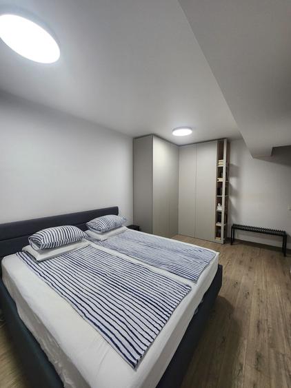 Complex Moghiorosi-  Apartament 3 camere - bl nou - centrala termica - 85 mp - 10