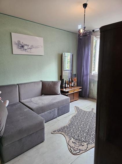 Titan, piata 1 Decembrie 1918 - 2