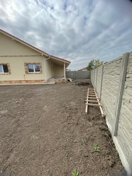 Două jumătăți de duplex, Bucovat - 10