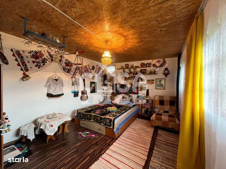 Casuta din lemn de weekend sau casa de vacanta cu teren si livada - 1