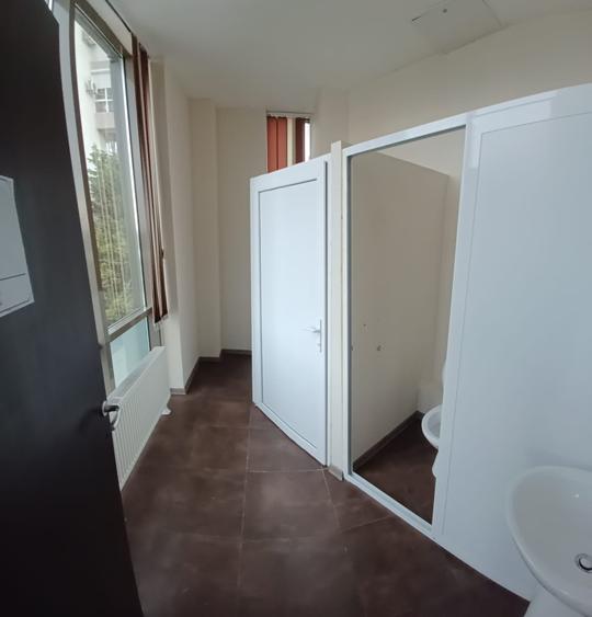 Spatiu comercial pretabil birouri-cabinete - 5