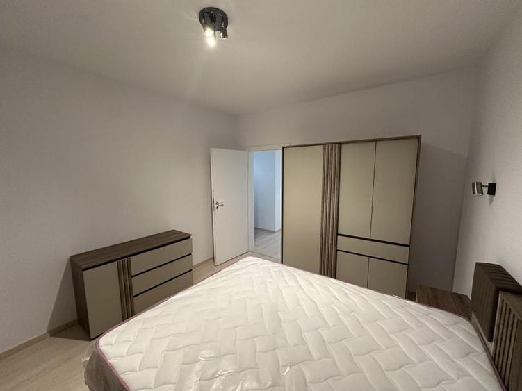 Apartament 2 camere De Inchiriat - Titan/centrala+loc parcare - 4