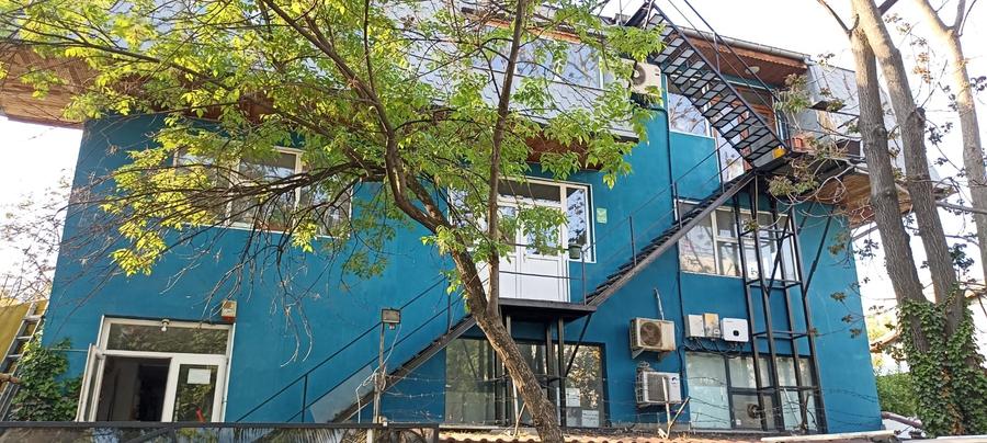 Vanzare spatiu productie 800 mp  D+P+Et1+M zona Rahova Bucuresti sector 5 - 1