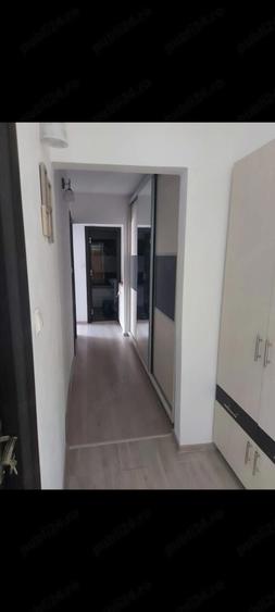 Inchiriez apartament 3 camere decomandat. - 6