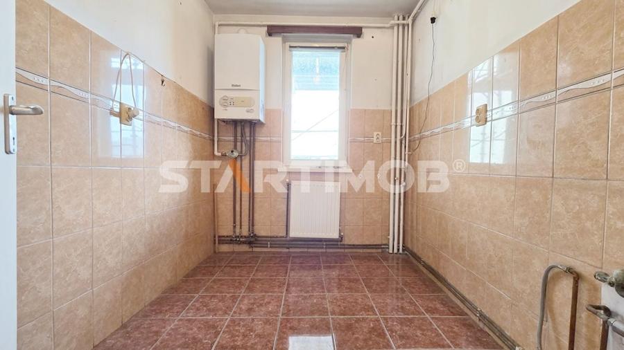 Apartament doua camere cu boxa zona Astra - 13