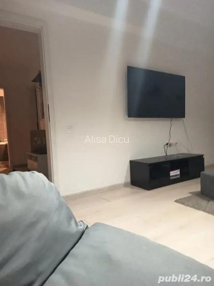 Inchiriez apartament in regim hotelier