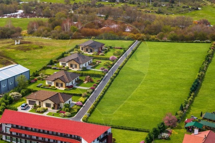 Comision 0% |Teren intravilan | 4.138 mp | Strada Branului | Zărnești - 18