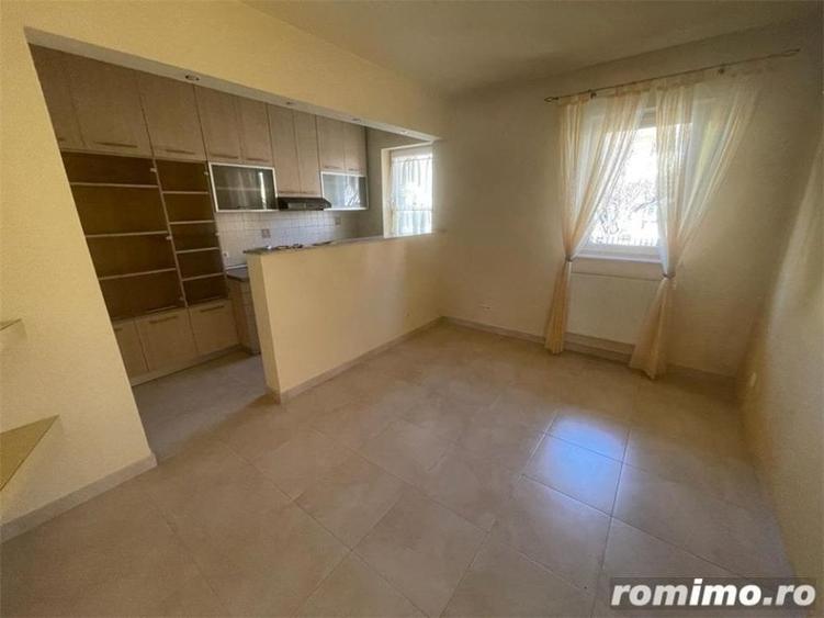 Casa familiala la intrare in Dumbravita Hotel Galaxy - 1