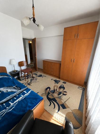 Apartament cu 3 camere în Trivale