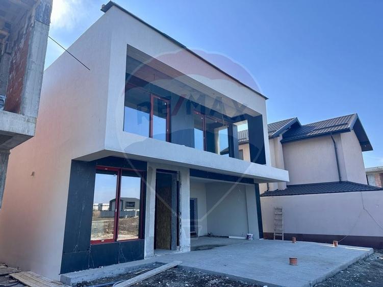 Casă / Vilă  SMART in  Voluntari/ Matei Millo/Pompa de Caldura - 1