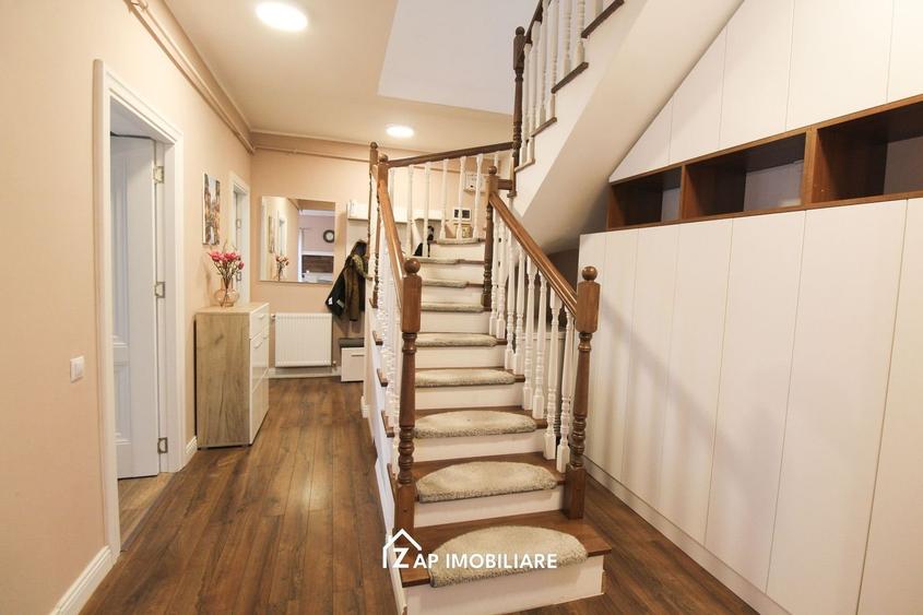 Penthouse la cheie - 3 camere + 2 terase 30 mp –  2 parcări - 21