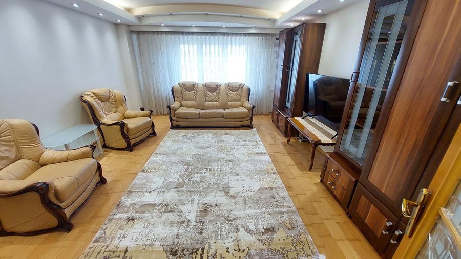 UNIRII, Bd. Mircea Voda, v-a-v ANFP, stradal, decomandat, centrala - 1