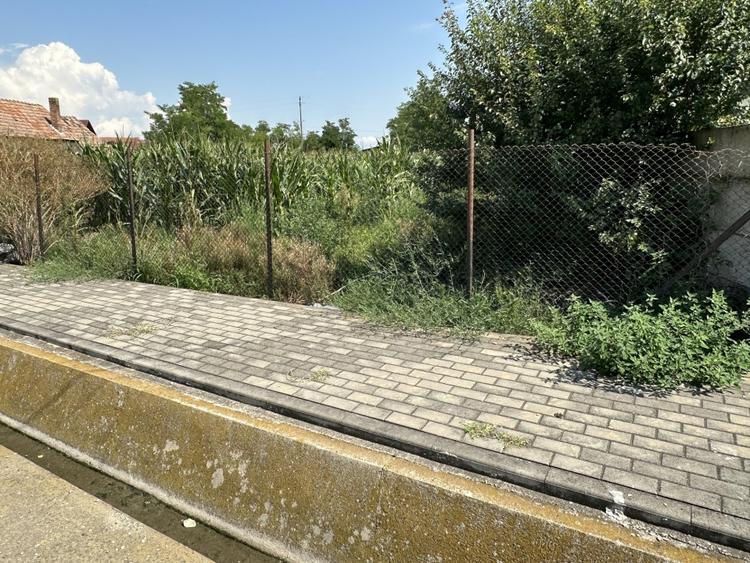 OKAZIE ! Teren Intravilan imprejmuit 2560 mp cu deschidere 29 m Santimbru Galtiu - 2