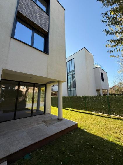 Vila de lux cu piscina Pipera, langa Scoala Americana - NOU - 34