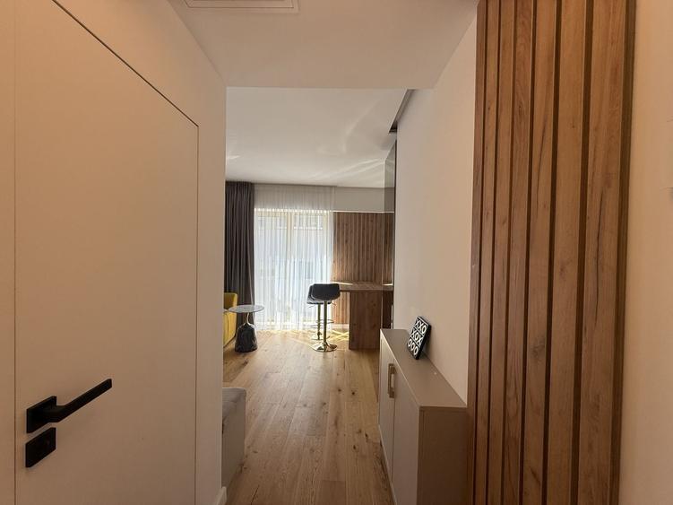 Apartament cu 2 camere decomandat în P-ța Unirii