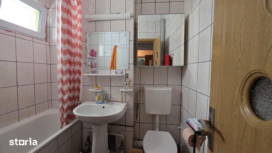 Apartament cu 2 camere decomandat în Dristor