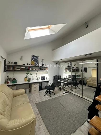 Casă cu 2 camere în Central Casă cu 2 camere în Central