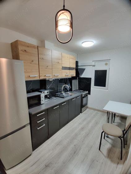 Inchiriez apartament 2 camere - 3