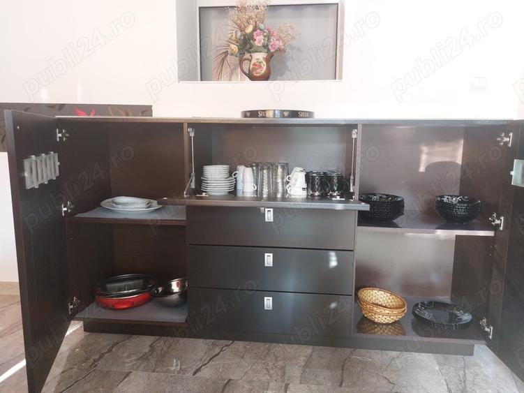 Casă cu 6 camere în Central