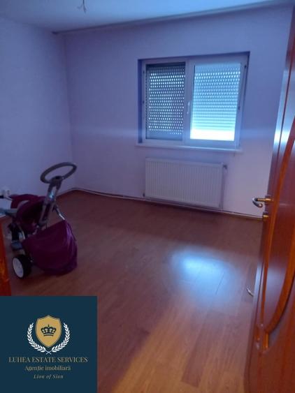 Apartament 3 camere pe Aleea Cibinului, Resita - 4