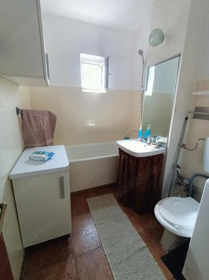 Inchiriez apartament 3 camere Brazda - 10