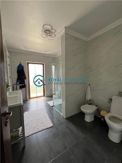 Royal Imobiliare-Vanzare Vila Zona Romanesti - 20