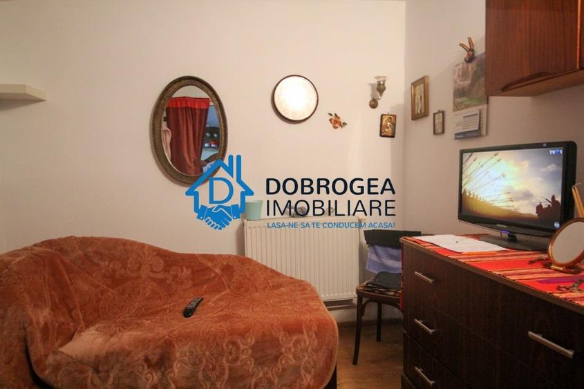 ULTRACENTRAL-CASA 3 CAMERE ,TEREN 300 MP. - 10