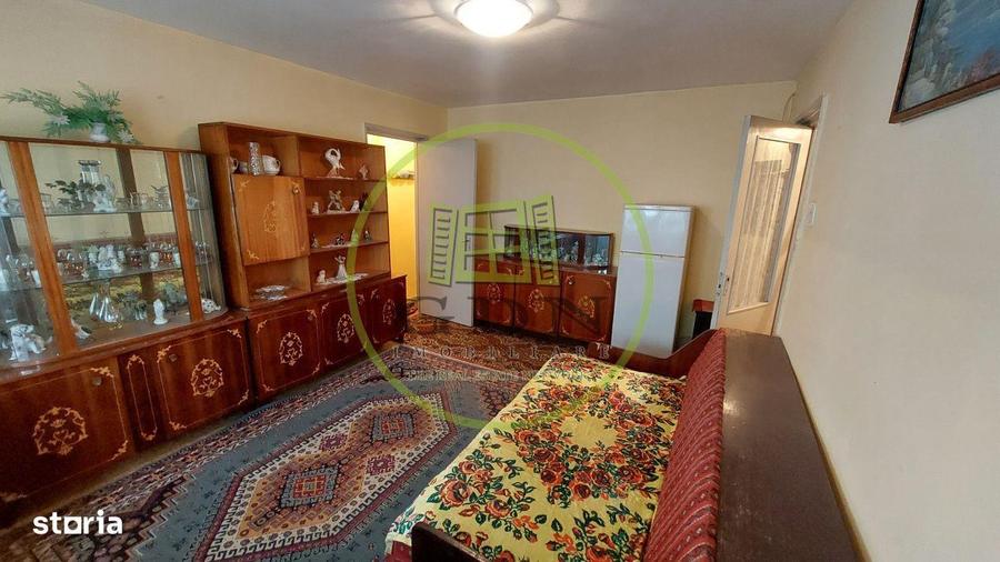 Apartament 2 camere, semidecomandat, 42mp, Craiovita, zona Scoala Elen - 4