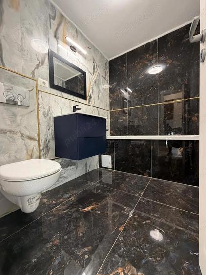 Metrou Aparatorii Patrie 3 cam bloc 1985 et 2 - 6