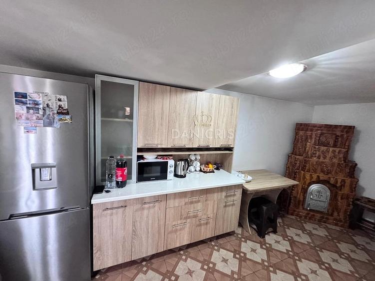 Casă cu 3 camere cu Teren 540 Mp în Central