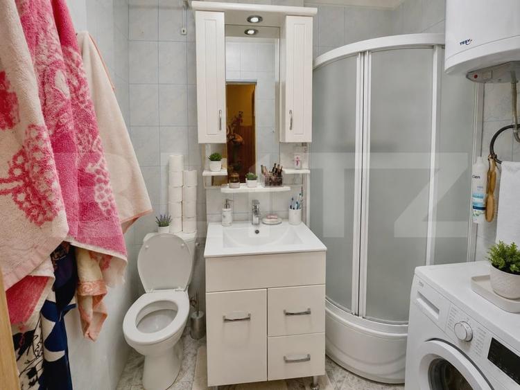Apartament cu 2 camere decomandat, mobilat în Micro 15
