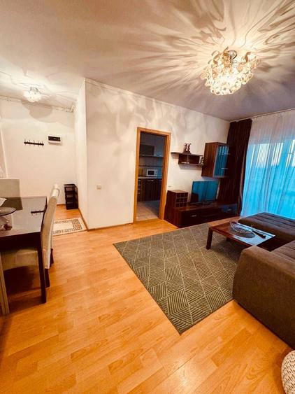 Apartament cu 2 camere decomandat în 1 Decembrie 1918